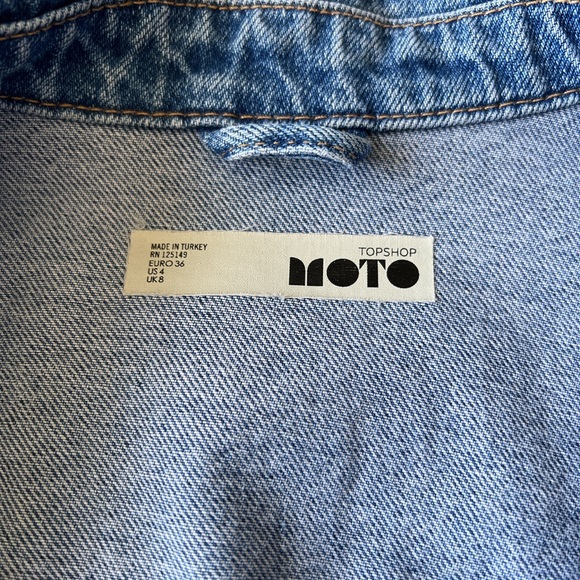 Topshop Boxy Crop Denim Jacket - Picture 3 of 4